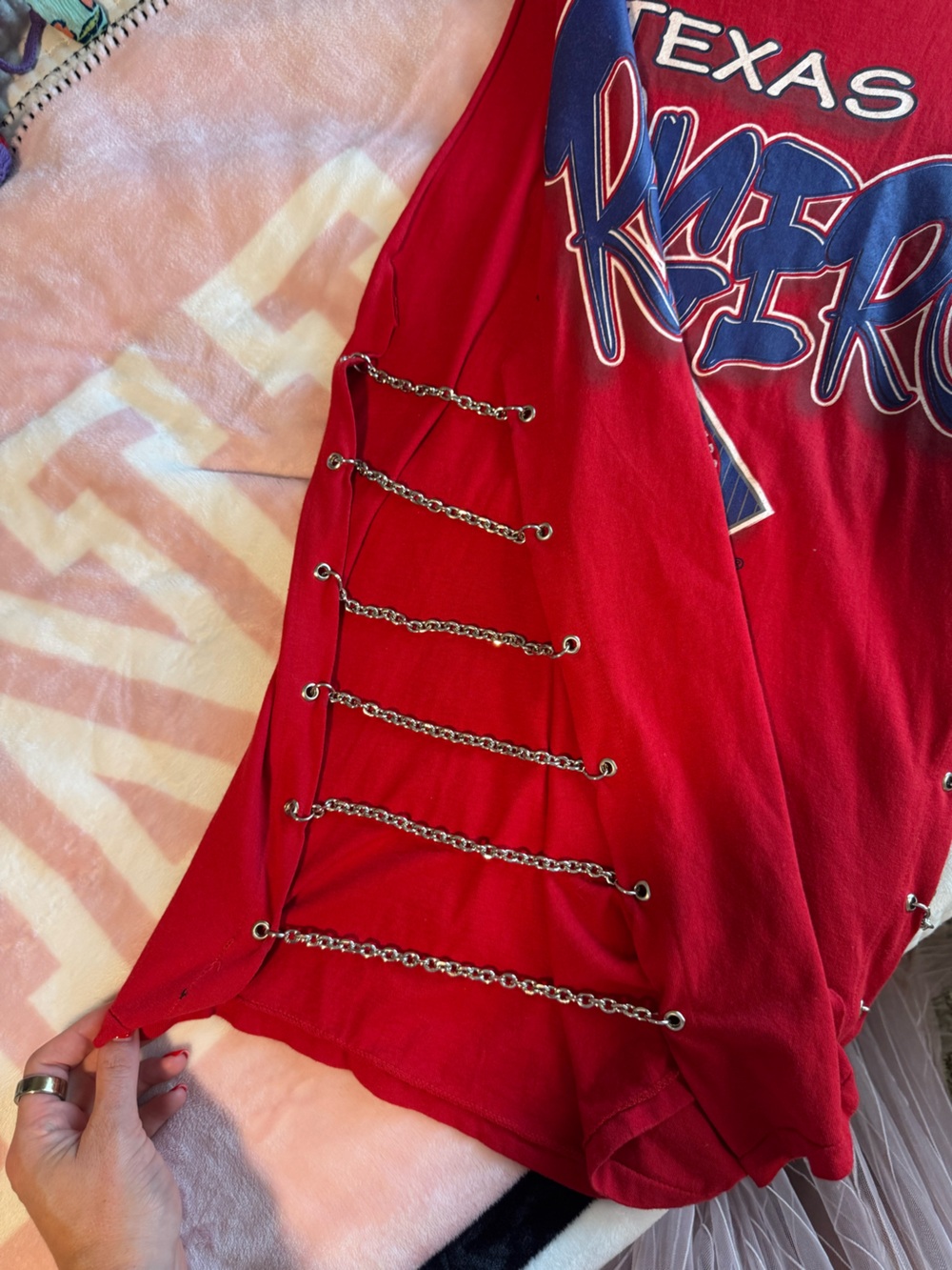 Texas Rangers Red Graphic Tee - Picture 2 of 4